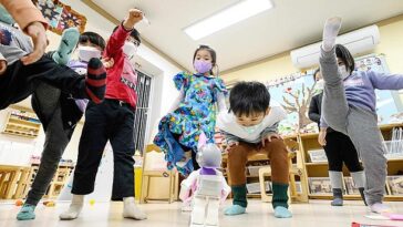 Des mini-robots dans les écoles maternelles en Corée du Sud
