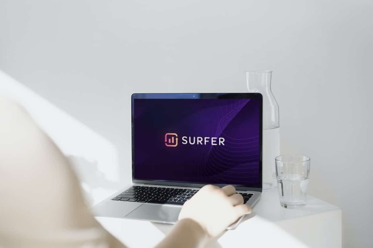 Test SurferSEO : est-ce un outil fiable pour l’optimisation On-page ?