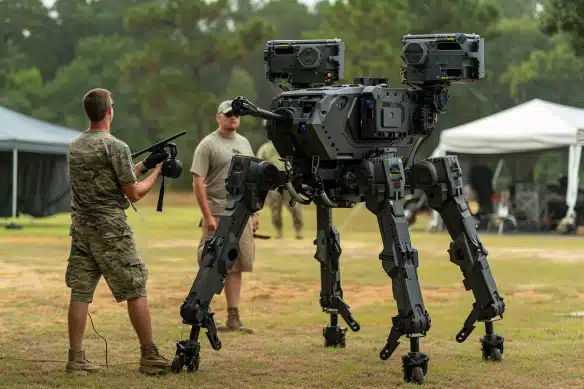 chien robotisé armé