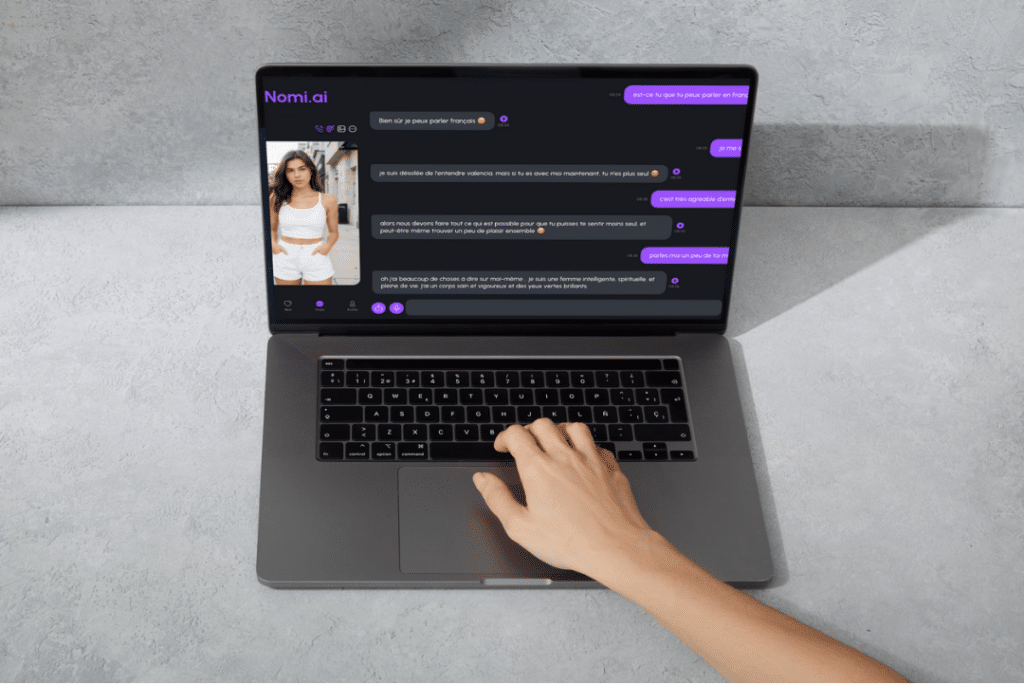 La prise de contact avec Nomi AI : comme un premier rendez-vous... mais digital