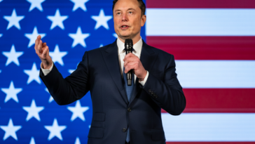 Musk veut bâtir son robot aux USA