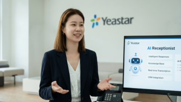 Arya Zhou, responsable chez Yeastar, présentant l'AI Receptionist.