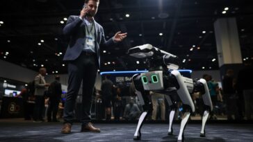 Les robots surveillent mais l'humain décide